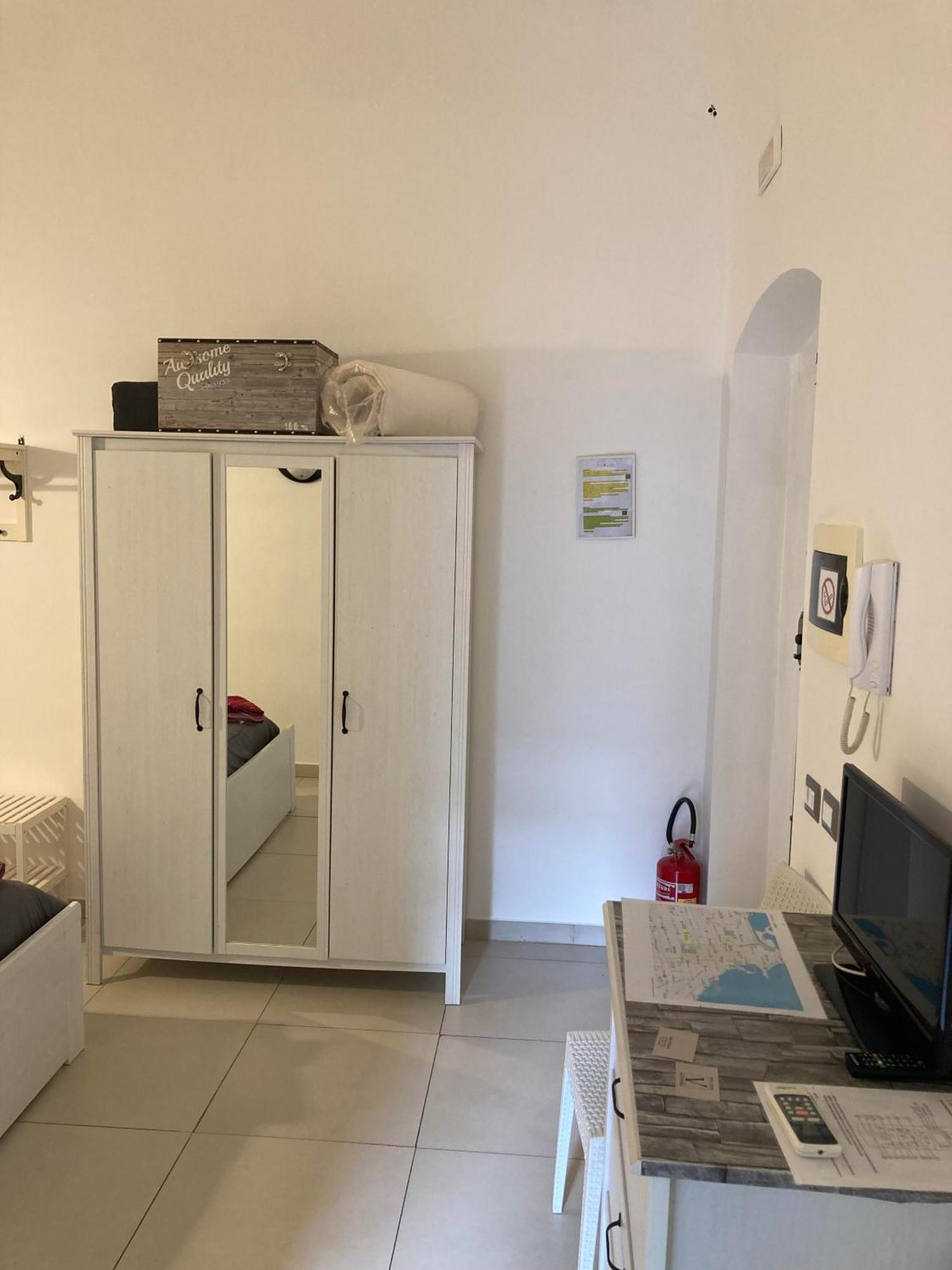 Appartamento Aurora Bari Bagian luar foto