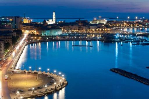 Appartamento Aurora Bari Bagian luar foto
